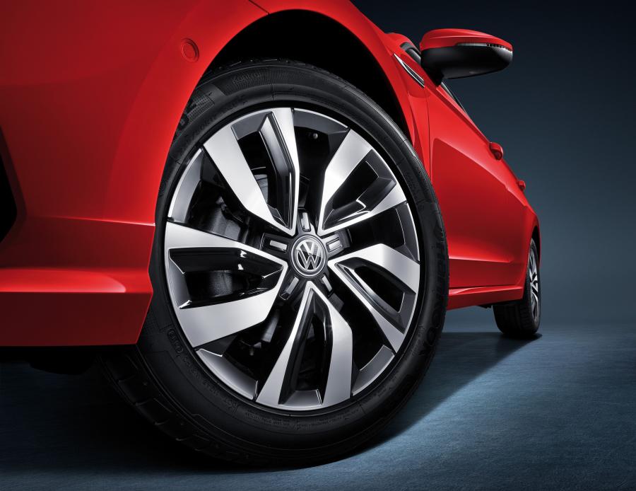 Колеса Volkswagen Lamando 2018 года  (фото 18 из 24)